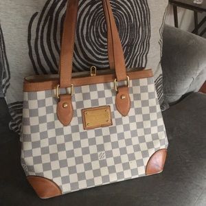 Authentic LV